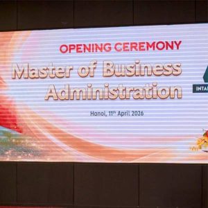 Educational Partnership between USF VNU UOE
